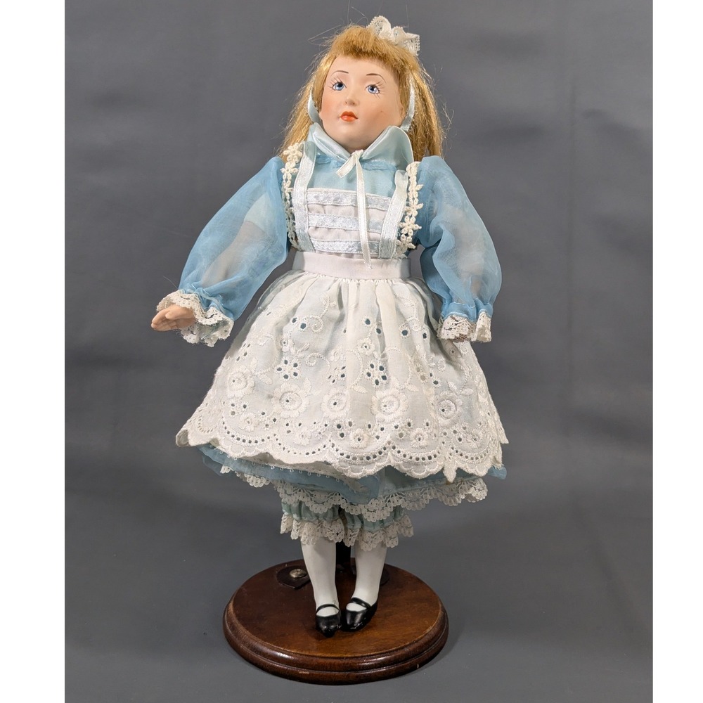 Alice in Wonderland Porcelain Doll 11.5 In. Bisque Blue Dress Eyelet Apron Stand - Picture 6 of 6